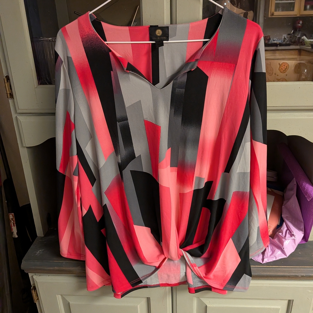 JM Collection Women's Top - Pink, Black, Gray Geometric Design